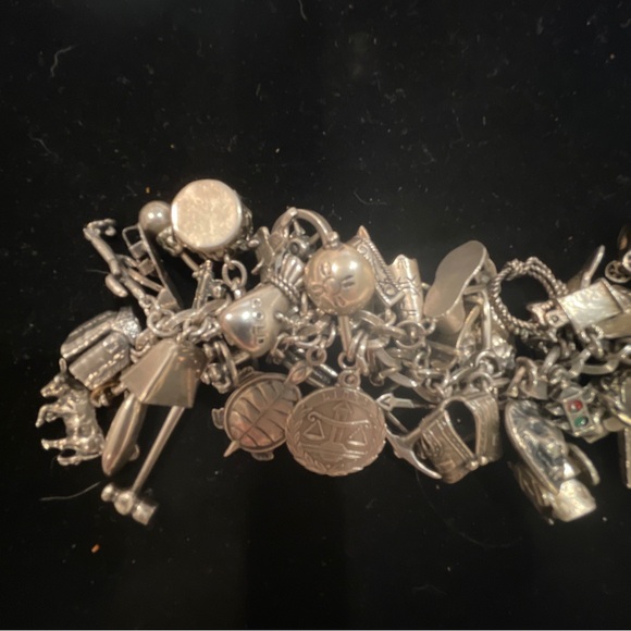 VINTAGE WESTERN NATIVE AMERICANA LOADED CHARM BRACELET 55+ CHARMS STERLING - Picture 13 of 16